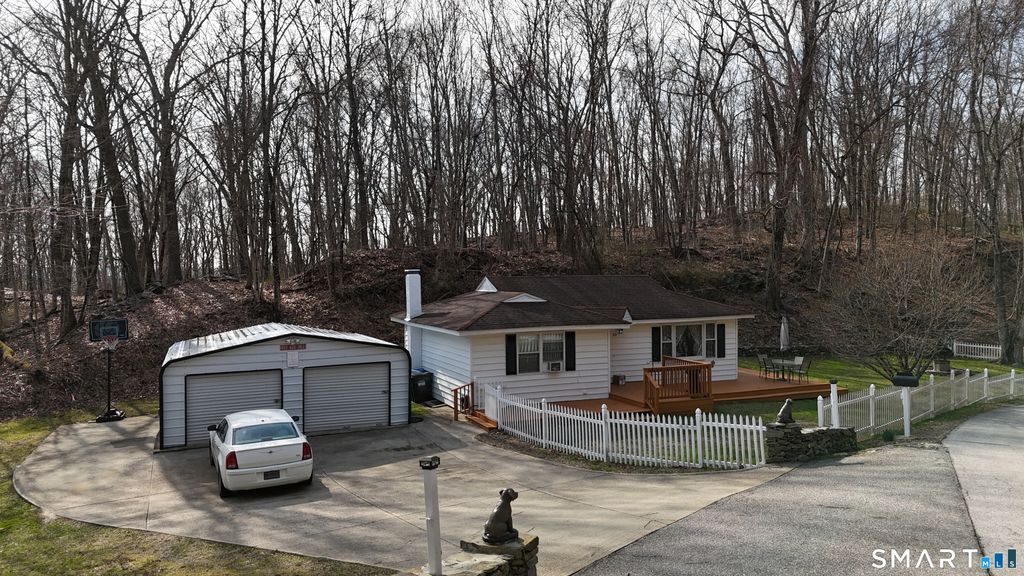 59 Hinckley Street, Norwich, CT 06360