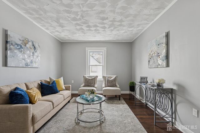 210 Rock Avenue, Piscataway, NJ 08854