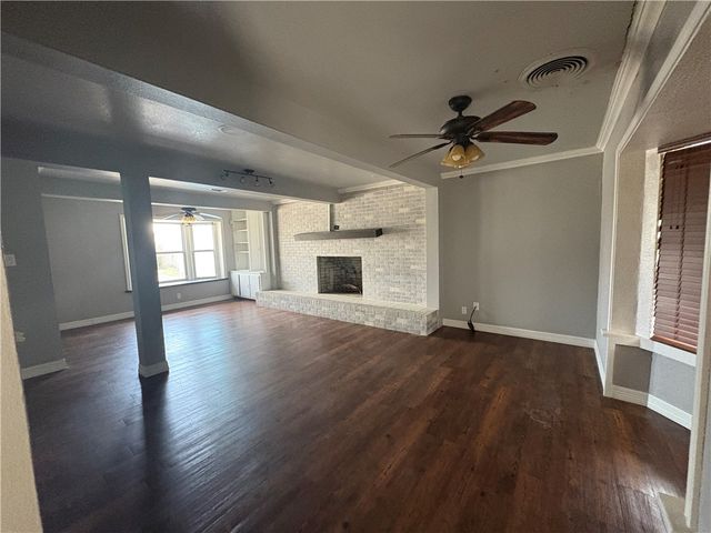 104 E Janin, Portland, TX 78374