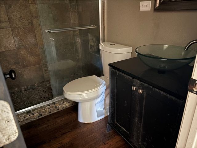 104 E Janin, Portland, TX 78374