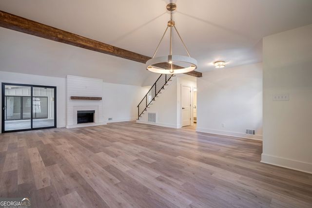 1131 HOLLOW CREEK Lane, Watkinsville, GA 30677