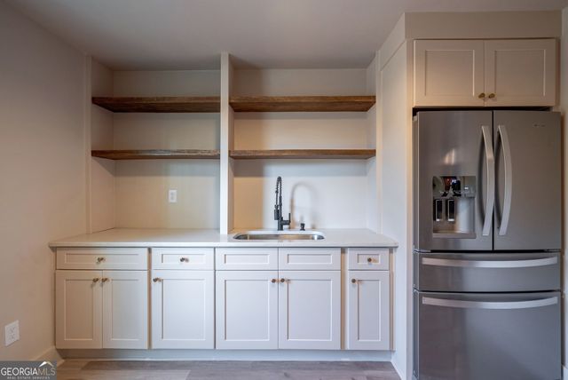 1131 HOLLOW CREEK Lane, Watkinsville, GA 30677