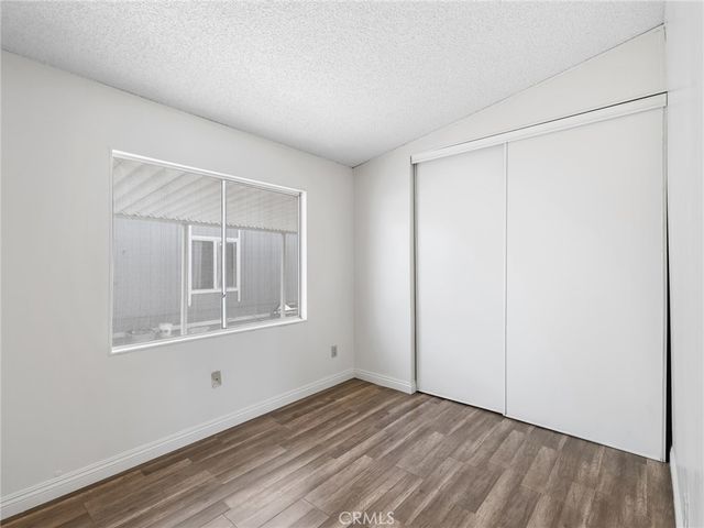 22020 Nisqually Road 3, Apple Valley, CA 92308