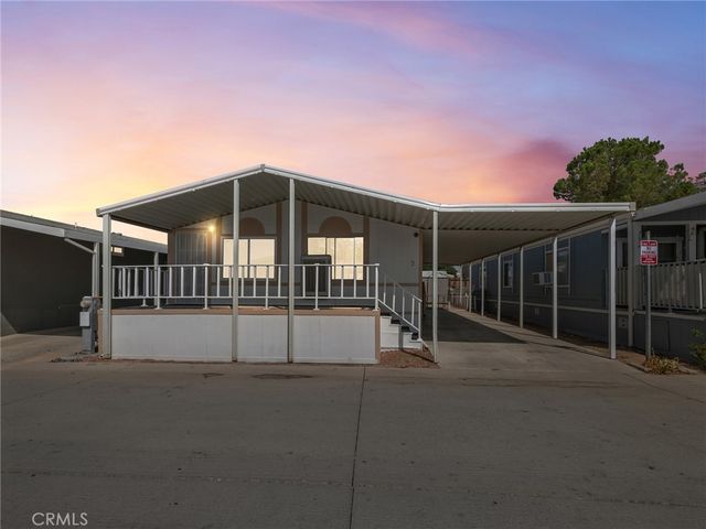 22020 Nisqually Road 3, Apple Valley, CA 92308