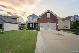 4059 Ash Tree Lane, Howell, MI 48843