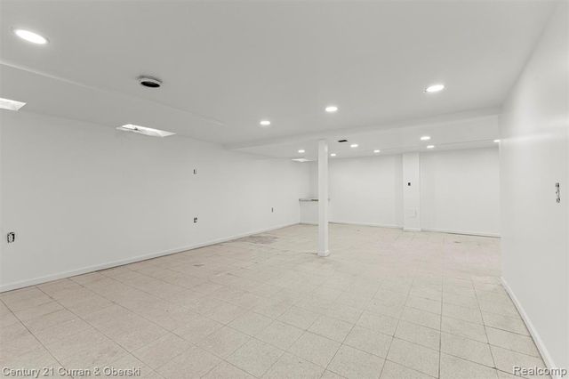 37829 Stableview Drive, Farmington Hills, MI 48335