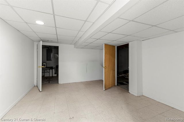 37829 Stableview Drive, Farmington Hills, MI 48335