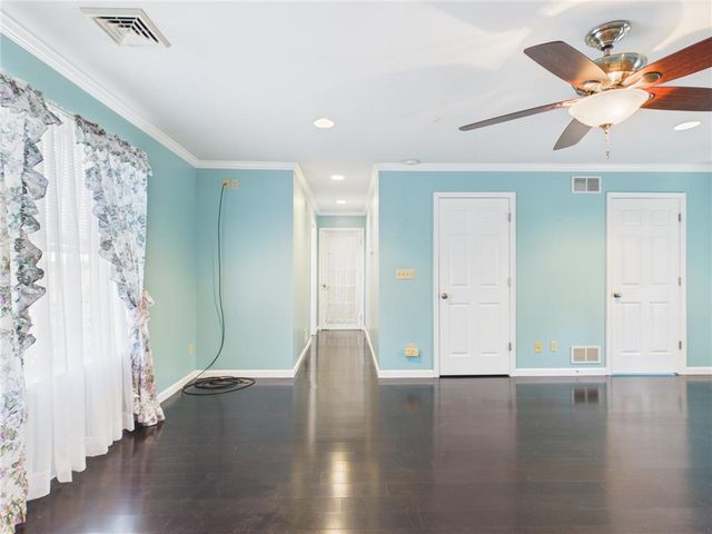 905 Cornwallis Drive, Forks Twp, PA 18040