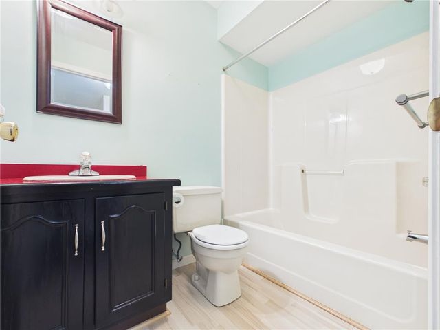 905 Cornwallis Drive, Forks Twp, PA 18040