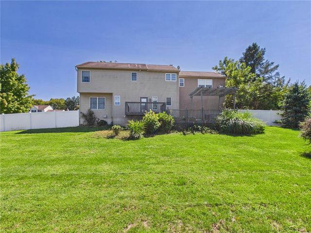 905 Cornwallis Drive, Forks Twp, PA 18040