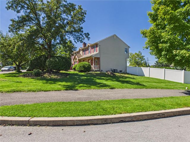 905 Cornwallis Drive, Forks Twp, PA 18040