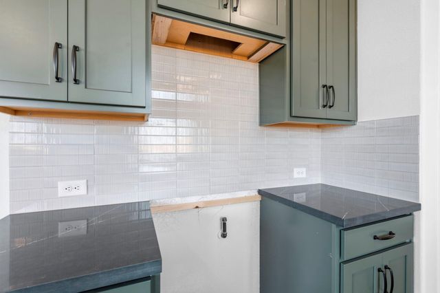 2025 Blue Mar Drive, Brookshire, TX 77423