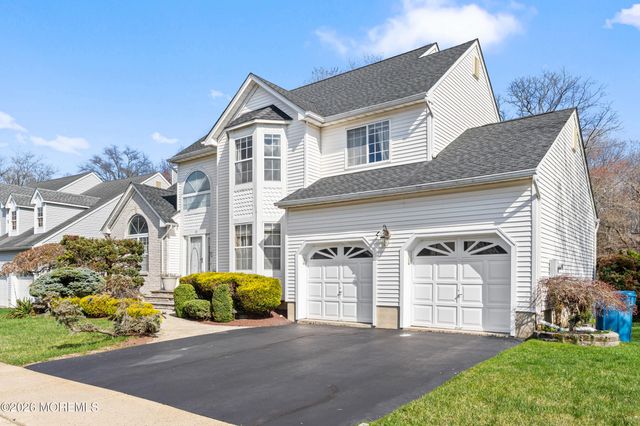 35 Trish Court, Matawan, NJ 07747