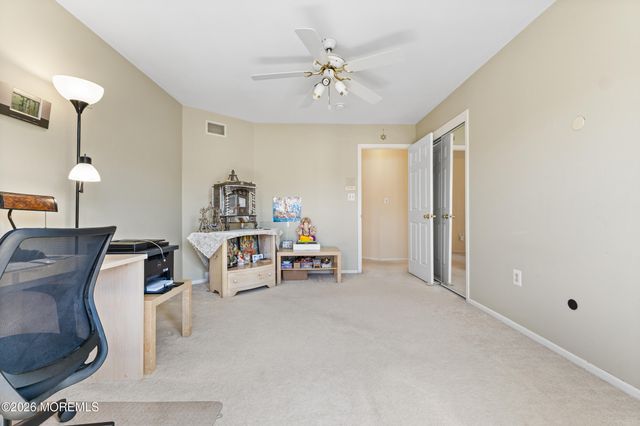 35 Trish Court, Matawan, NJ 07747