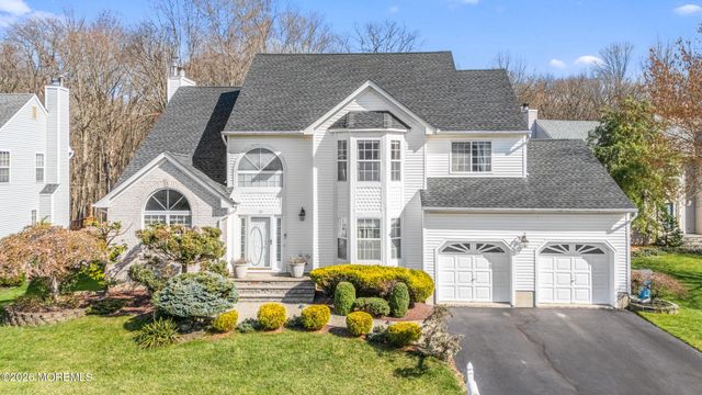 35 Trish Court, Matawan, NJ 07747