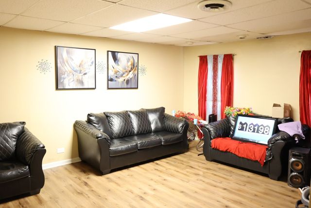 13807 Lincoln Avenue, Dolton, IL 60419