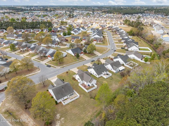 3621 Providence Place, Winterville, NC 28590