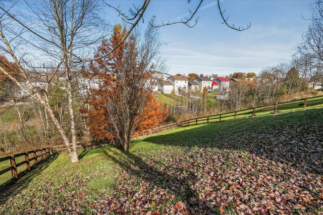 276 Eagle Creek Drive, Dry Ridge, KY 41035