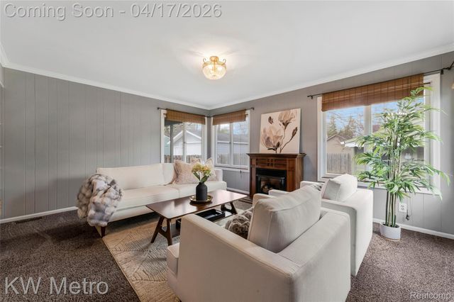 1012 Woodsboro Drive, Royal Oak, MI 48067