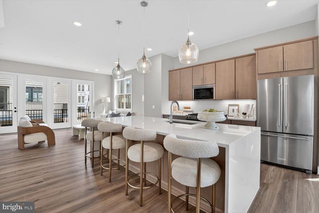 6229 CROSSWIND DR, North Bethesda, MD 20852