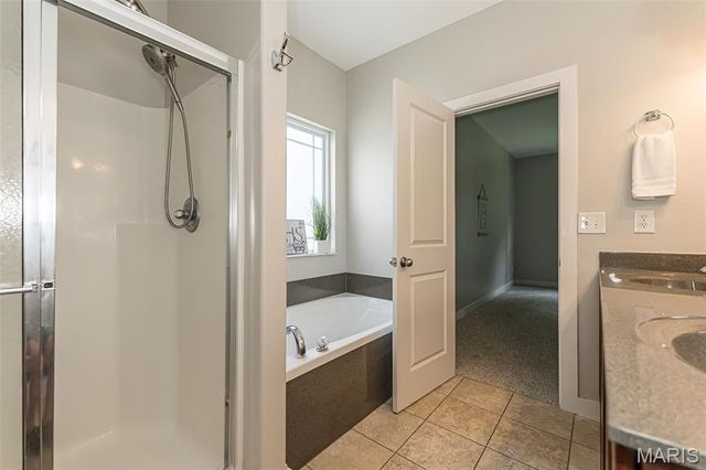 110 Sunset Villa Court, O'fallon, MO 63366