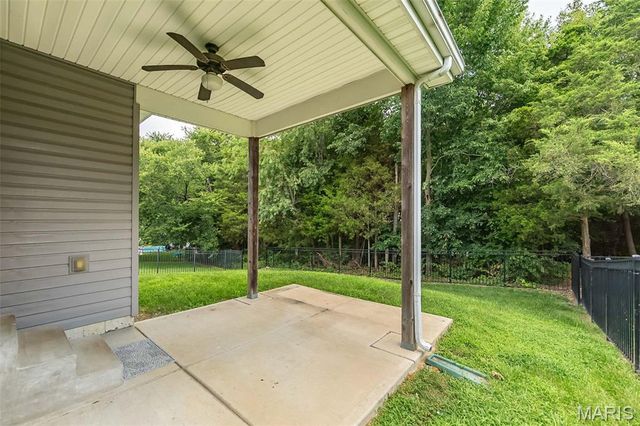 110 Sunset Villa Court, O'fallon, MO 63366