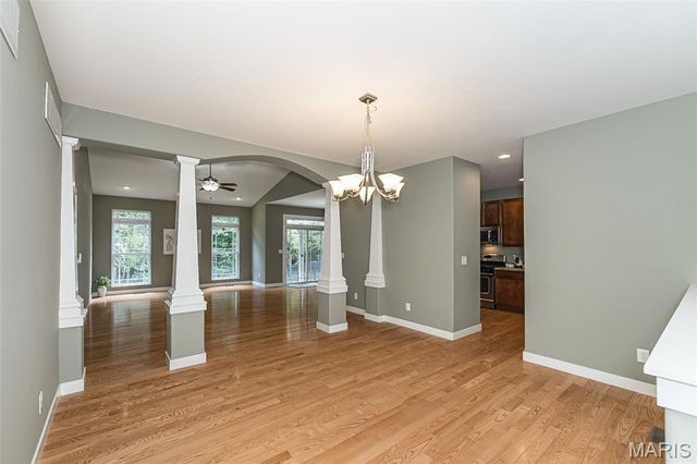 110 Sunset Villa Court, O'fallon, MO 63366