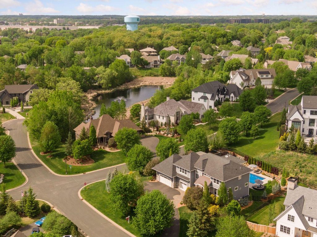 5145 Kelsey Terrace, Edina, MN 55436