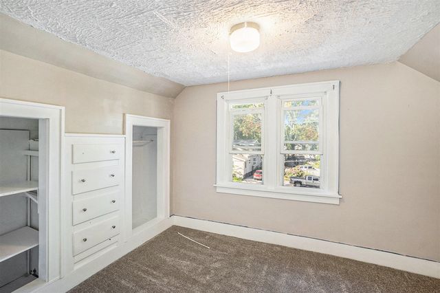 905 W Forest Avenue, Muskegon, MI 49441