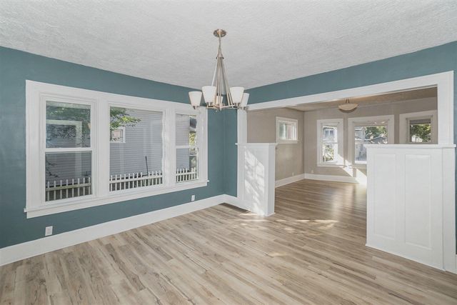 905 W Forest Avenue, Muskegon, MI 49441