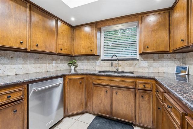 7616 Wegner Way, Oklahoma City, OK 73162