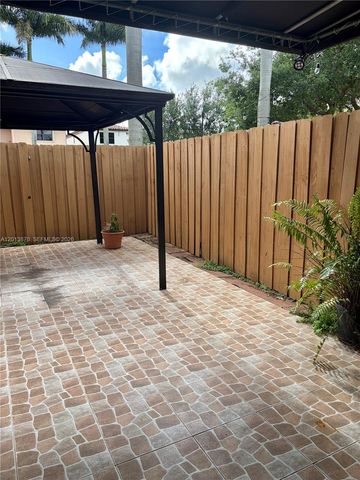419 SE 32 Terrace, Homestead, FL 33033