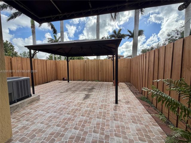 419 SE 32 Terrace, Homestead, FL 33033