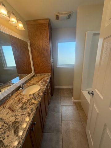 174 Blue Ridge Dr, Gray, LA 70359