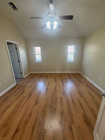 174 Blue Ridge Dr, Gray, LA 70359