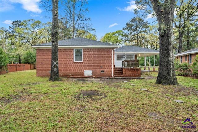 106 Edna Place, Warner Robins, GA 31093