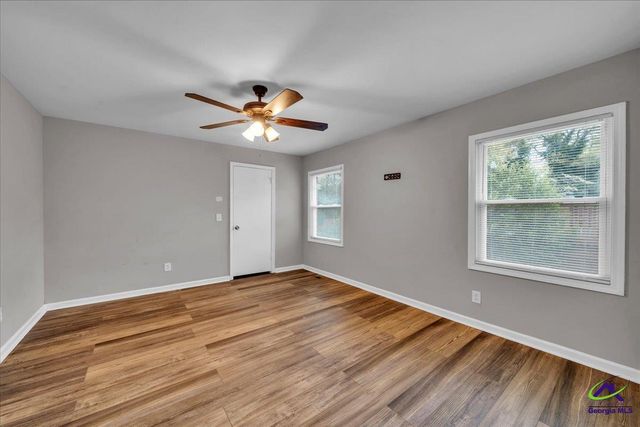 106 Edna Place, Warner Robins, GA 31093