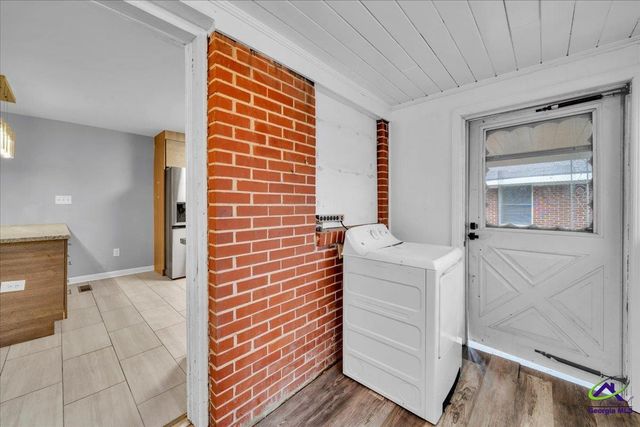 106 Edna Place, Warner Robins, GA 31093