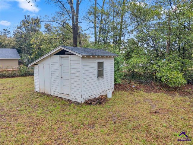 106 Edna Place, Warner Robins, GA 31093