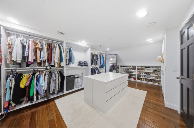 345 Pleasantdale Rd, Rutland, MA 01543
