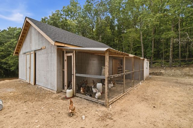 345 Pleasantdale Rd, Rutland, MA 01543
