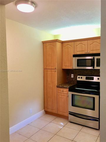 3818 Coral Tree Cir 3818, Coconut Creek, FL 33073