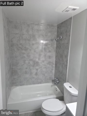 1016 SABER LN, Herndon, VA 20170