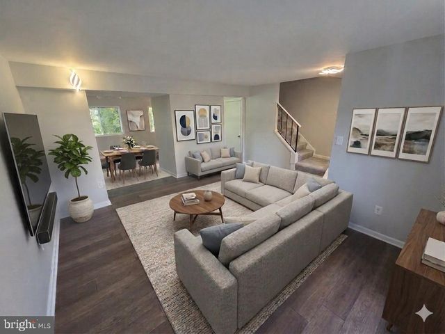 1016 SABER LN, Herndon, VA 20170