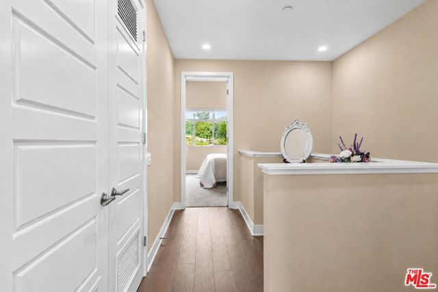 6749 Gill Way, Los Angeles, CA 90068