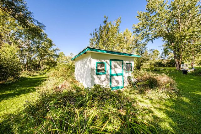 3285 Fiebrantz DRIVE, Brookfield, WI 53005