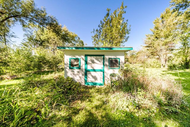 3285 Fiebrantz DRIVE, Brookfield, WI 53005