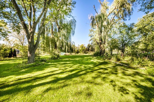 3285 Fiebrantz DRIVE, Brookfield, WI 53005