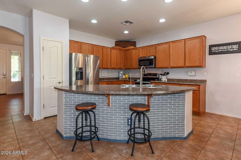 11929 W ALVARADO Road, Avondale, AZ 85392 — photo 4