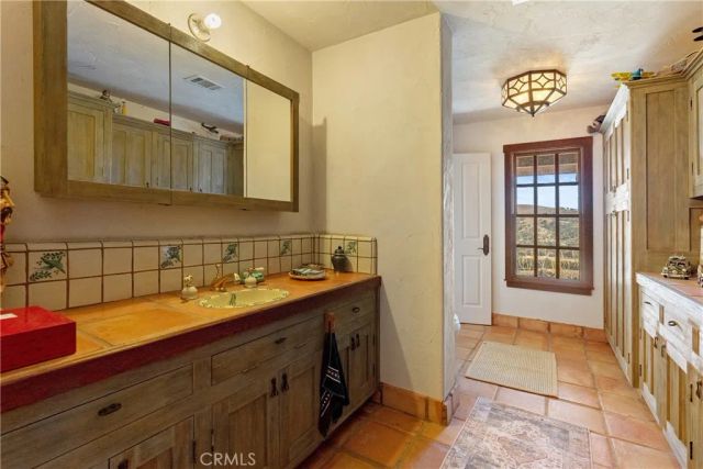 77620 Lowes Canyon, San Miguel, CA 93451